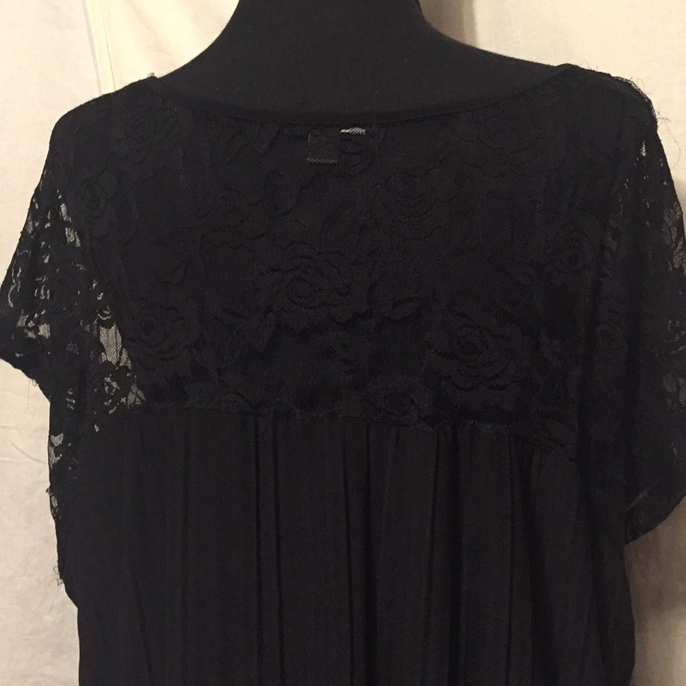 Blouse - Picture 5 of 8